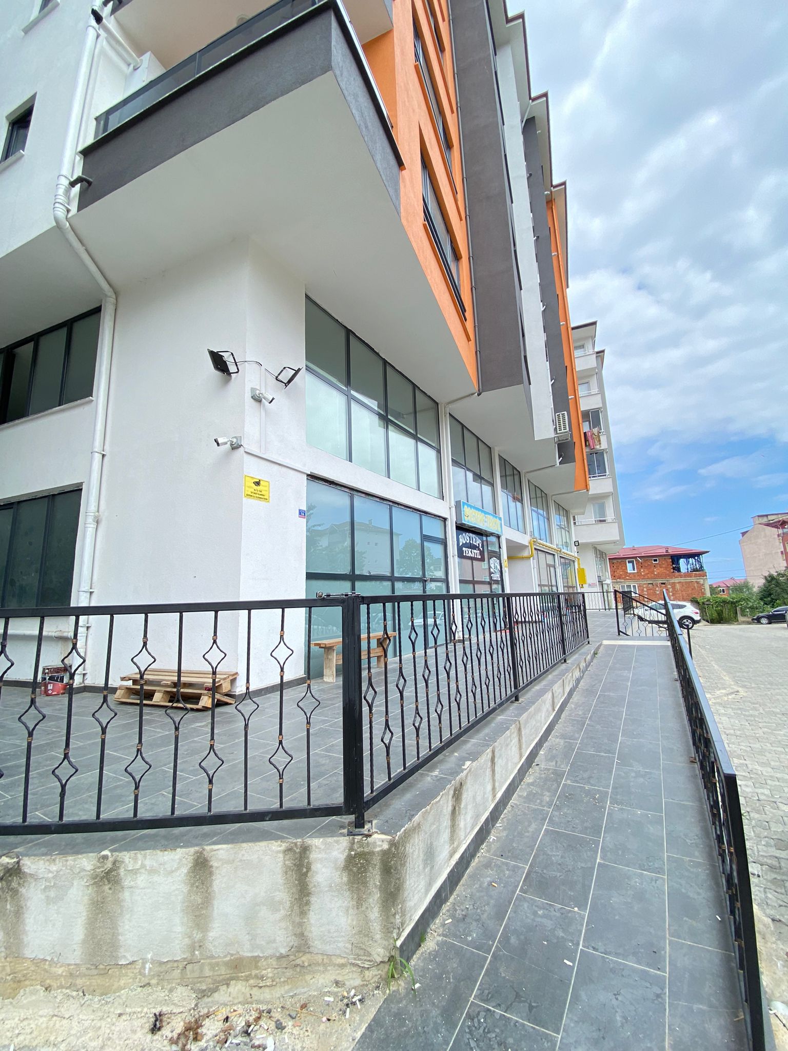 MABEL GAYRİMENKUL-SANAYİ MAH. DENİZ MANZARALI GENİŞ DAİRE